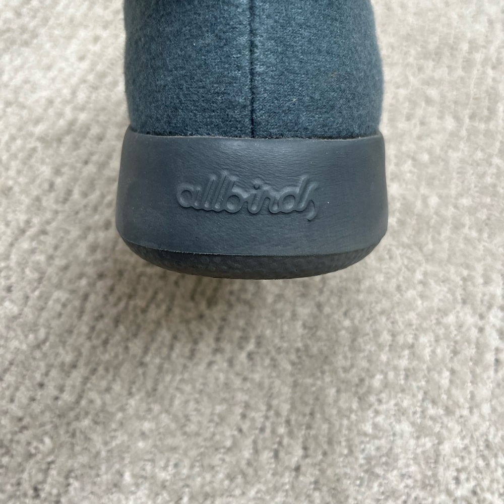 Allbirds Women’s Wool Runner Shoe - Picture 8 of 8